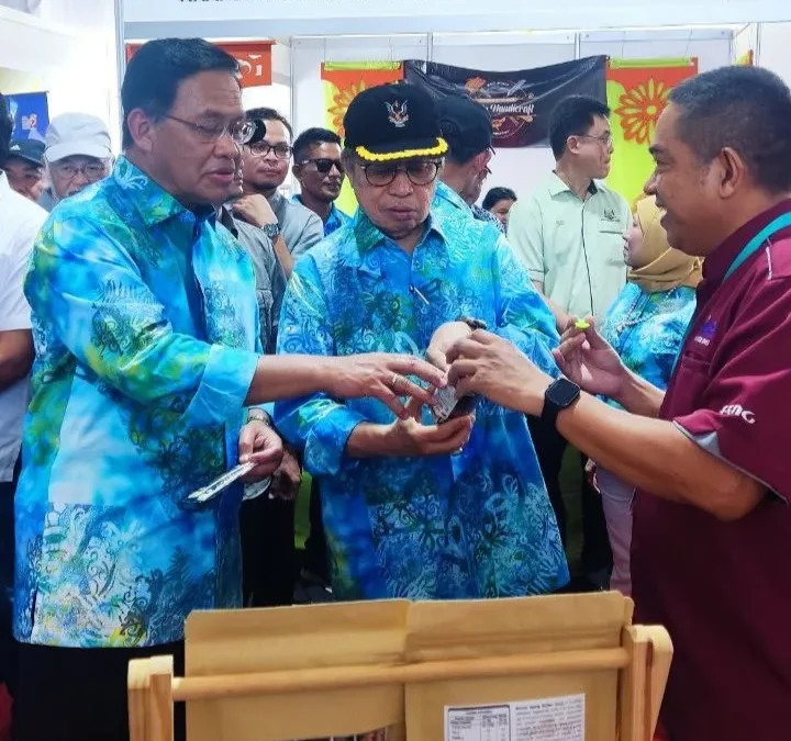 Pesta Regatta, Telaga Air